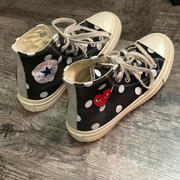 Women Designer Converse - Picture 2 of 3